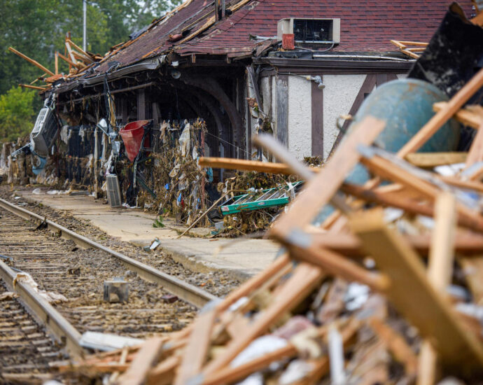 historic-biltmore-estate-shutters-after-floods-from-hurricane-helene-ravage-asheville