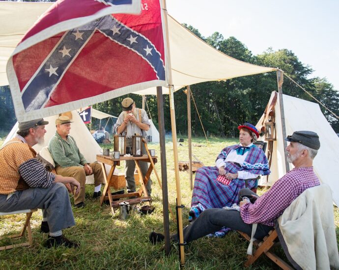 civil-war-reenactors-aren’t-just-play-acting-they-expect-a-war.