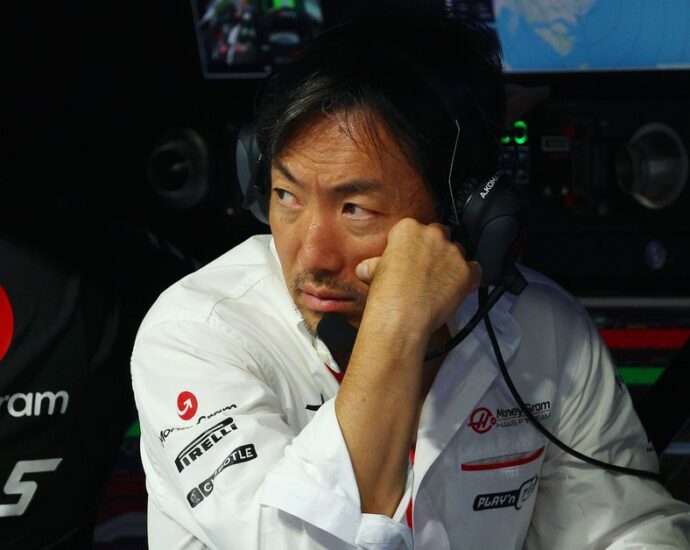 Ayao Komatsu and Haas ‘focused’ on their fight for sixth in the F1 Constructors’ Championship