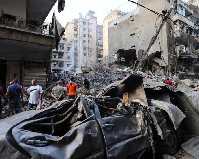 beirut-reels-from-deadly-israeli-strike;-iran-warns-arab-states-not-to-help-israel-attack