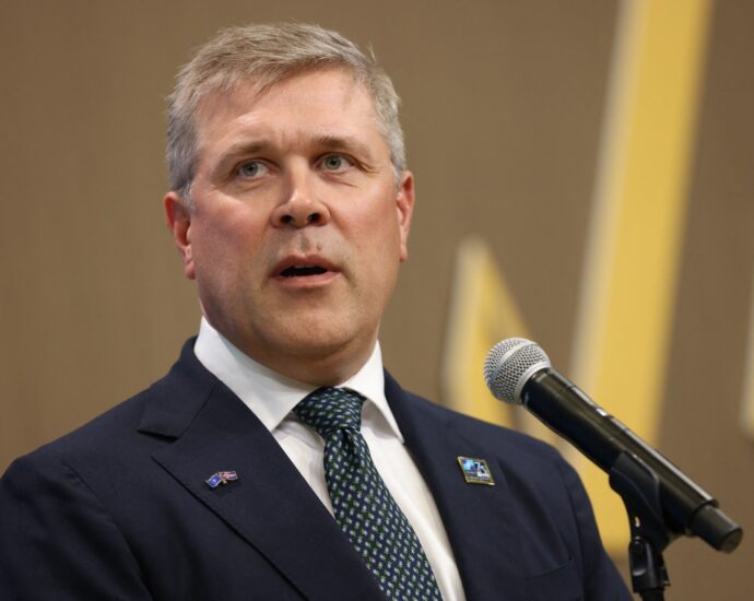 iceland-pm-calls-new-election-as-coalition-government-collapses