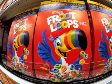 protesters-demand-kellogg-remove-artificial-colors-from-froot-loops-and-other-cereals