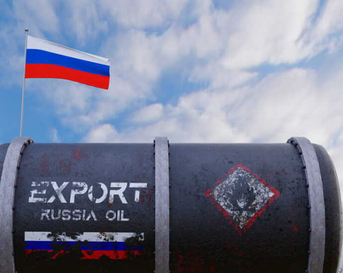 politico:-marine-life-at-risk-worldwide-as-russia’s-shadow-fleet-spills-oil,-bypassing-sanctions