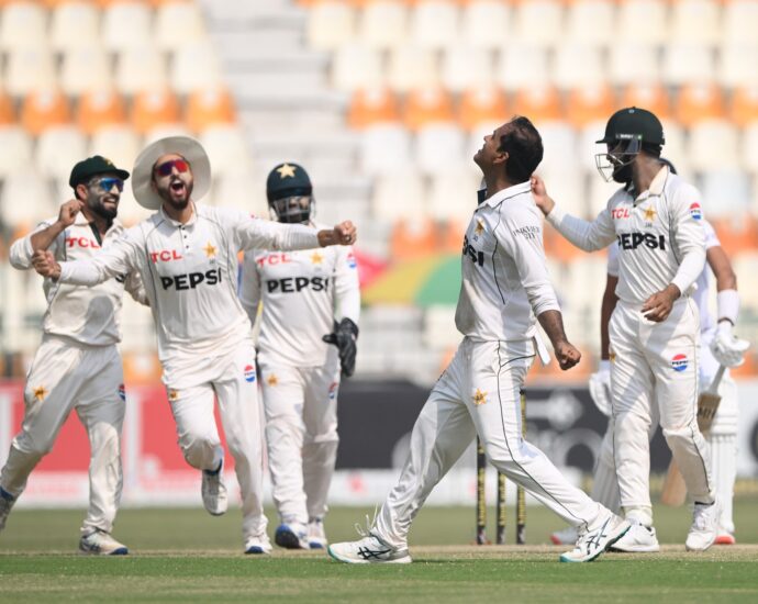 pakistan-spinners-take-all-20-england-wickets-to-level-test-series