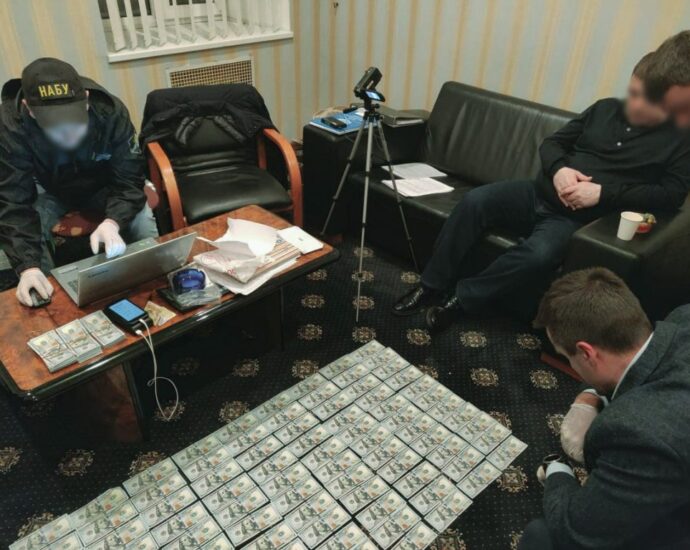 ukraine-cracks-down-on-corruption-schemes:-nine-officials-convicted-over-disability-certification-fraud