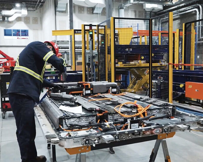 hyundai-auto-canada-selects-lithion-for-ev-battery-recycling