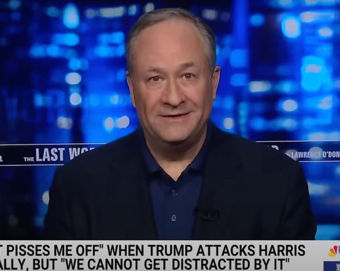 ‘it-pisses-me-off’:-doug-emhoff-addresses-the-traitor’s-personal-insults-against-harris