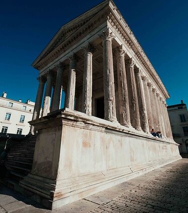 sunday-photoblogging:-nimes,-the-maison-caree