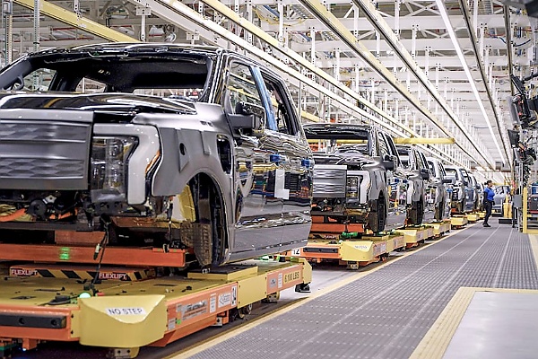 Ford Is Pausing Production Of Its F-150 Lightning Due To Failing Demand