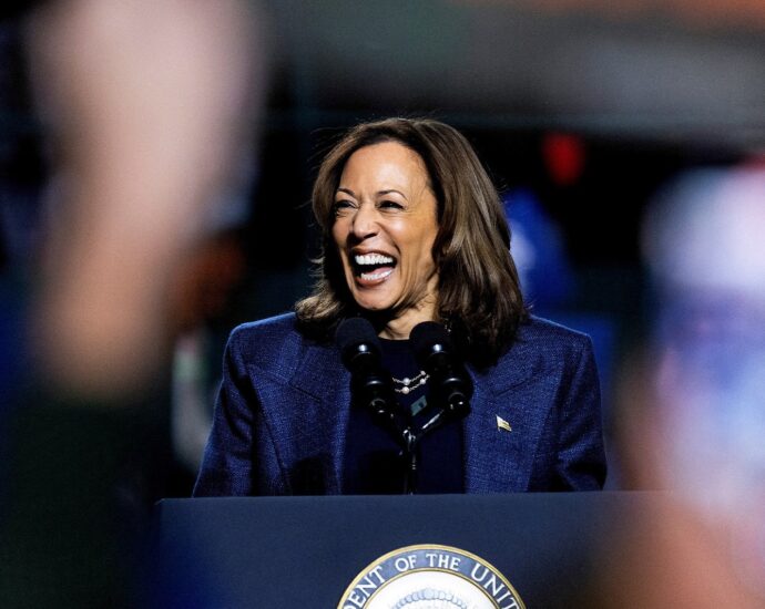 kamala-harris’s-last-ditch-push-to-convince-voters-angry-over-gaza-war