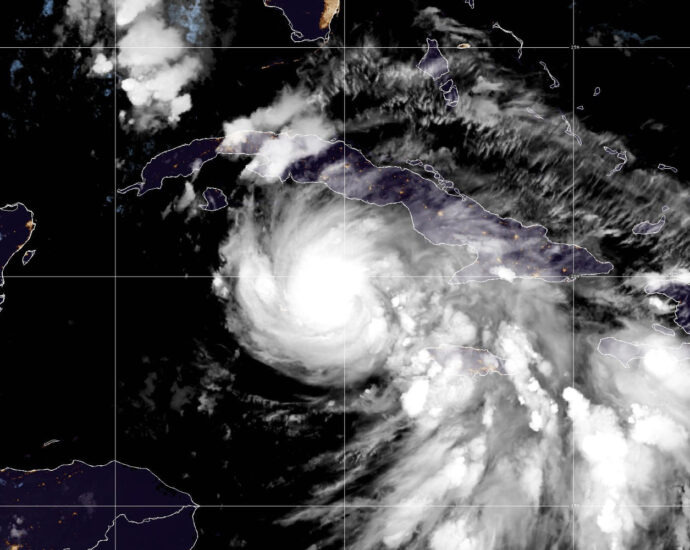 rafael-makes-landfall-in-cuba-as-a-category-3-hurricane