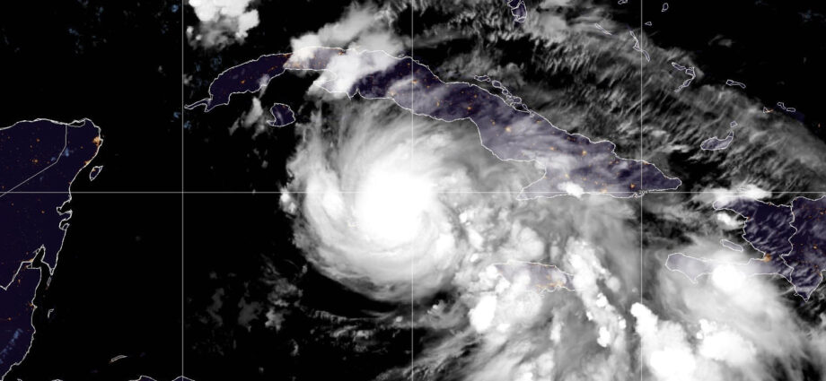 rafael-makes-landfall-in-cuba-as-a-category-3-hurricane