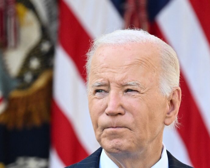 biden-urges-americans-to-‘bring-down-the-temperature’