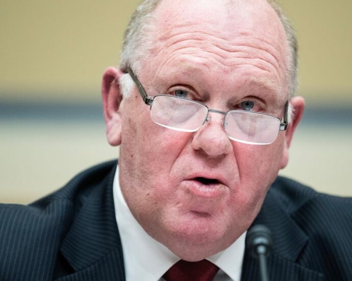 the-traitor-announces-tom-homan,-former-director-of-immigration-enforcement,-will-serve-as-‘border-czar’