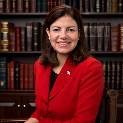 will-kelly-ayotte-match-chris-sununu’s-rare-feat?