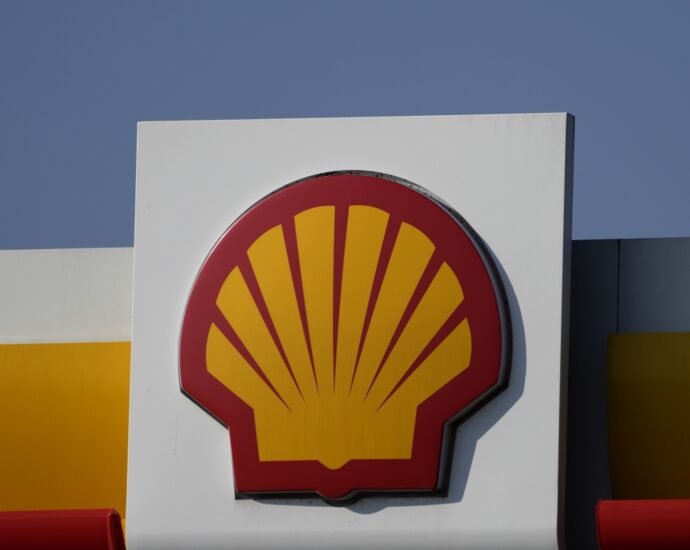 dutch-appeals-court-overturns-landmark-climate-ruling-against-shell