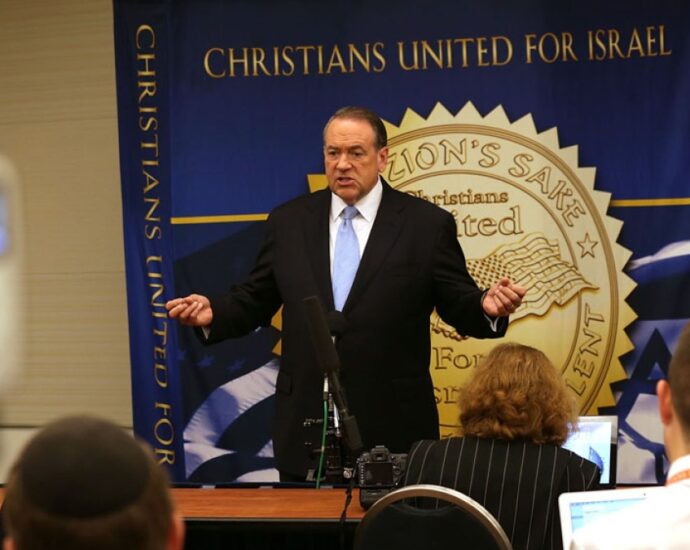 the-traitor-picks-pro-settlement-mike-huckabee-as-us-ambassador-to-israel