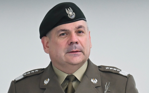 nato-won’t-intercept-russian-missiles-over-ukraine,-polish-army-chief-reiterates