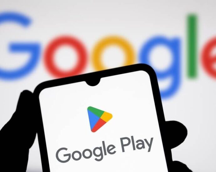 epic-judge-orders-google-to-let-rivals-set-up-app-stores