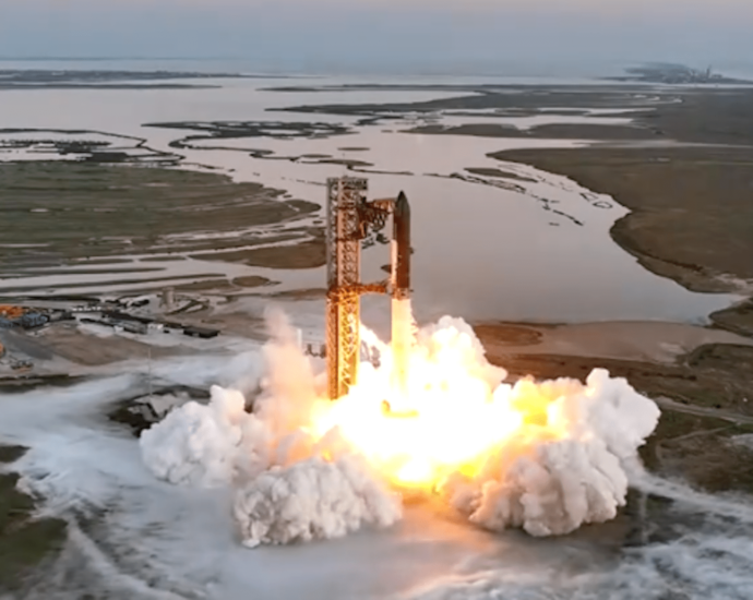 The SpaceX Starship is so loud, it may kill birds