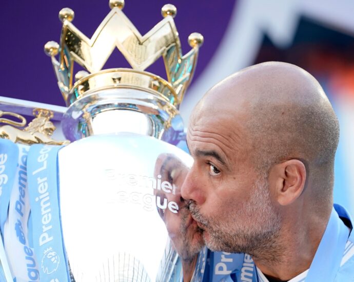 guardiola-to-sign-one-year-contract-extension-at-manchester-city