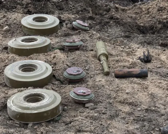 white-house-approves-controversial-antipersonnel-mine-for-ukraine