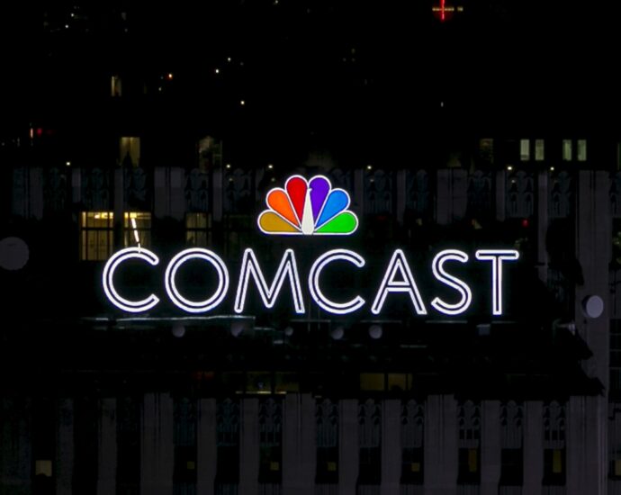 comcast-to-spin-off-cable-tv-networks-as-‘streaming-won’