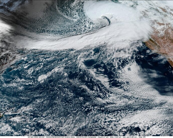 ‘Bomb Cyclone’ and Atmospheric River Will Bring Extreme Weather to U.S. West Coast