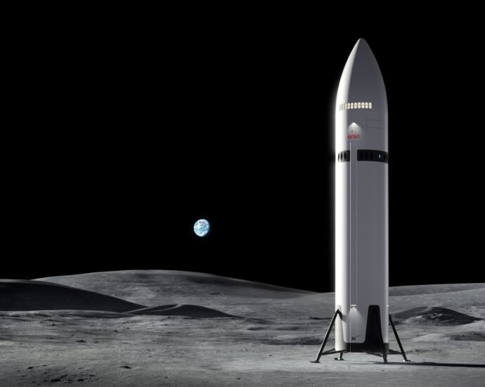 SpaceX and NASA show off how Starship will help astronauts land on the moon (images)