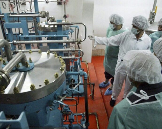 iran-says-activating-‘advanced’-centrifuges-after-iaea-censure