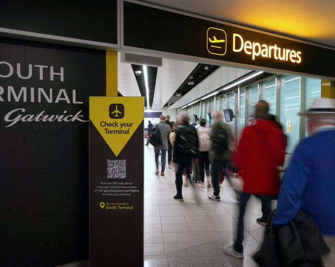 london-gatwick-airport-evacuates-passengers-from-terminal-over-‘security-incident’