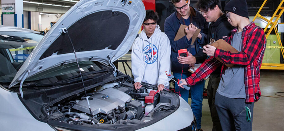 centennial-college-adds-mandatory-ev-and-hybrid-coursework-to-its-2-year-auto-tech-program