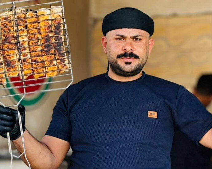 “targeted-&-assassinated”:-gaza-soup-kitchen-chef-mahmoud-almadhoun-killed-by-israeli-drone