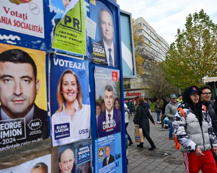 romanian-court-upholds-presidential-election-first-round-results