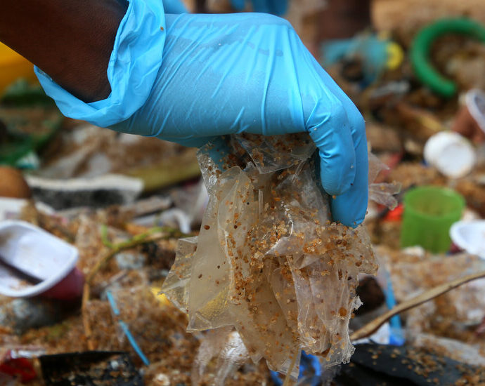 nations-fail-to-reach-an-agreement-on-plastic-pollution