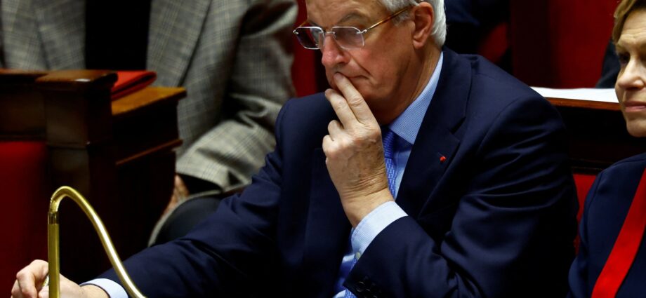 french-pm-michel-barnier’s-government-loses-confidence-vote