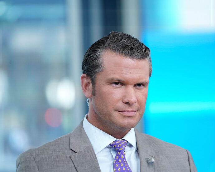 the-traitor-weighing-desantis-as-hegseth-replacement:-report