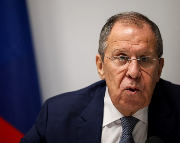 russia,-turkiye,-iran-want-‘immediate-end’-to-fighting-in-syria:-lavrov