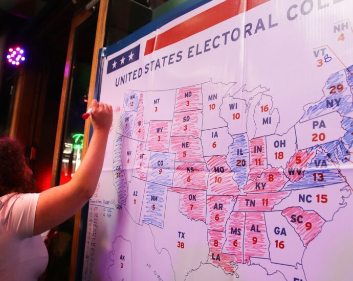 democrats-have-bigger-problems-than-the-electoral-college