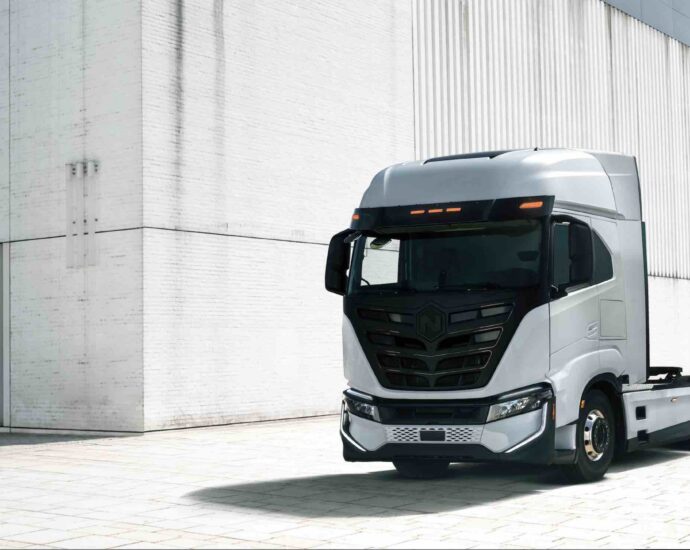 nikola-on-edge-of-ruin-again-as-it-lays-off-employees