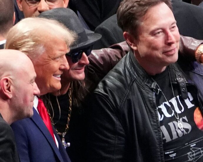 musk-ascends-as-a-political-force-beyond-his-wealth-by-tanking-budget-deal