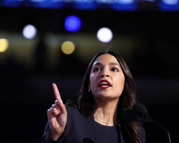 aoc-perfectly-sums-up-the-big-problem-in-shutdown-battle