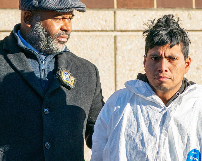 man-accused-of-fatally-setting-woman-on-fire-in-nyc-subway-indicted-on-murder-and-arson-charges