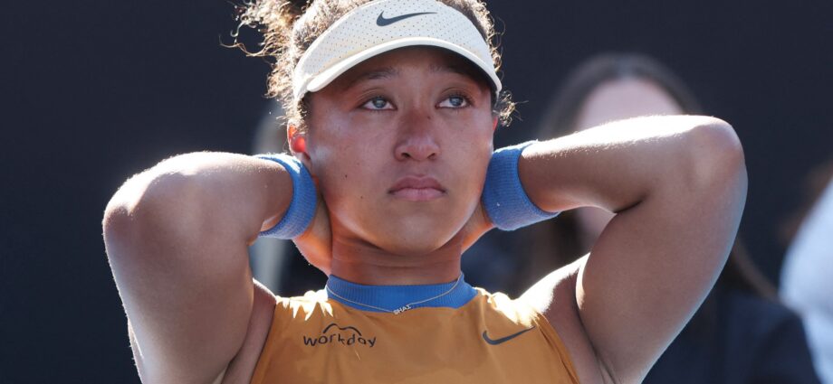 naomi-osaka-suffers-abdominal-injury-in-run-up-to-australian-open