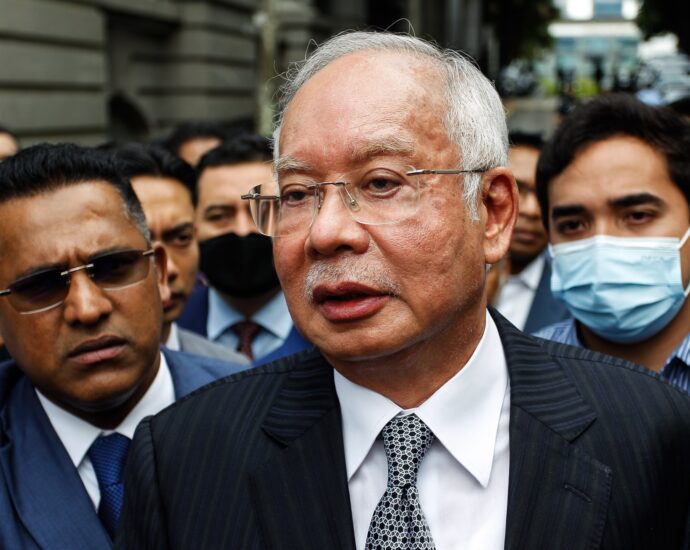 malaysia-court-grants-jailed-ex-pm-najib-access-to-house-arrest-decree