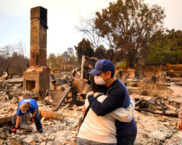 los-angeles-fires-are-exacerbating-the-city’s-housing-crisis