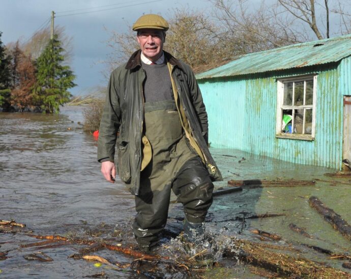 fossil-fuel-advocate-nigel-farage-is-building-a-house-in-high-climate-risk-area