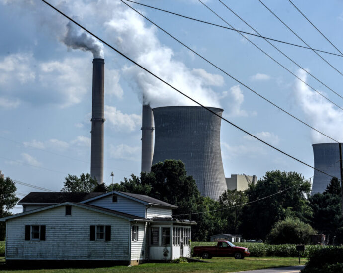 has-the-traitor-changed-the-retirement-plans-for-the-country’s-largest-coal-plants?