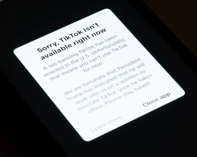 tiktok-goes-dark-as-us.-ban-takes-effect