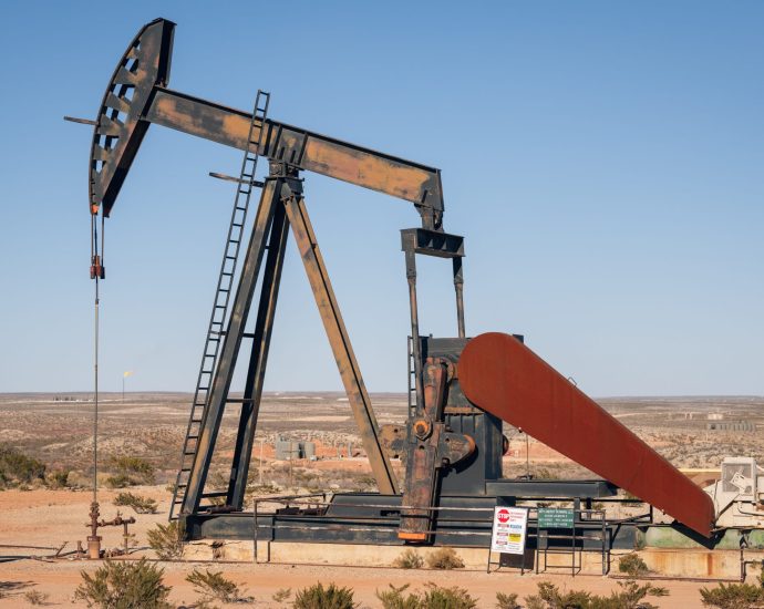 oil-execs-warn-privately-that-the-traitor’s-‘chaos’-could-be-‘disaster’-for-their-industry